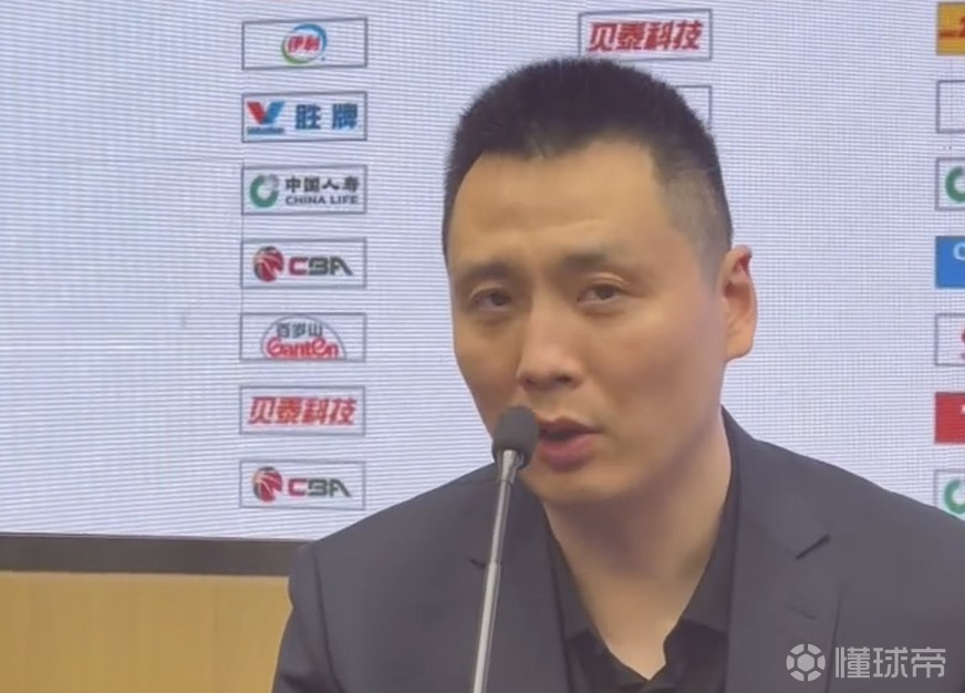 卢伟：每次打广东都会学到东西，他们在季后赛会变得非常强大