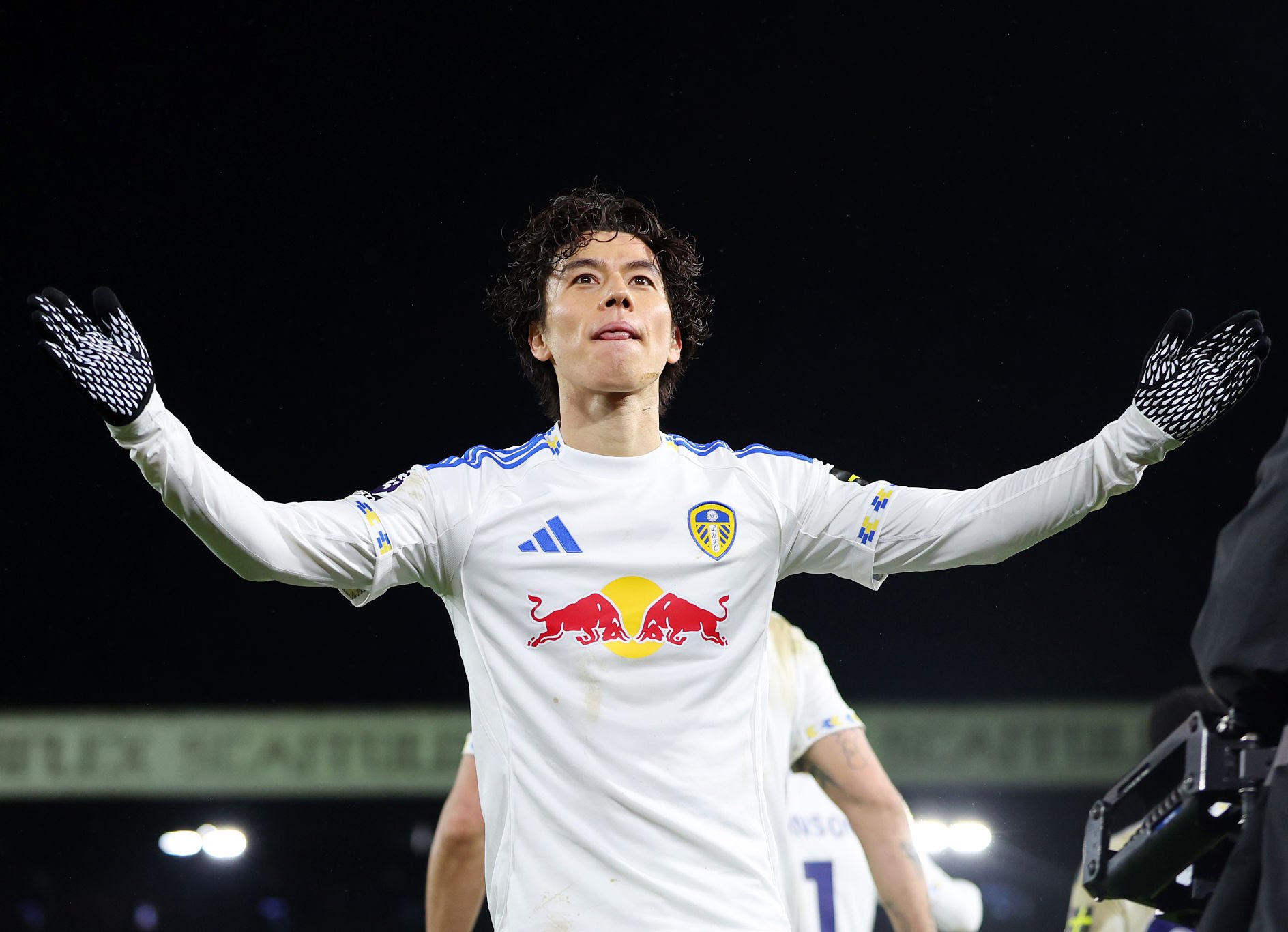 英媒：沙尔克、汉诺威等三队德国球队有意签下田中碧