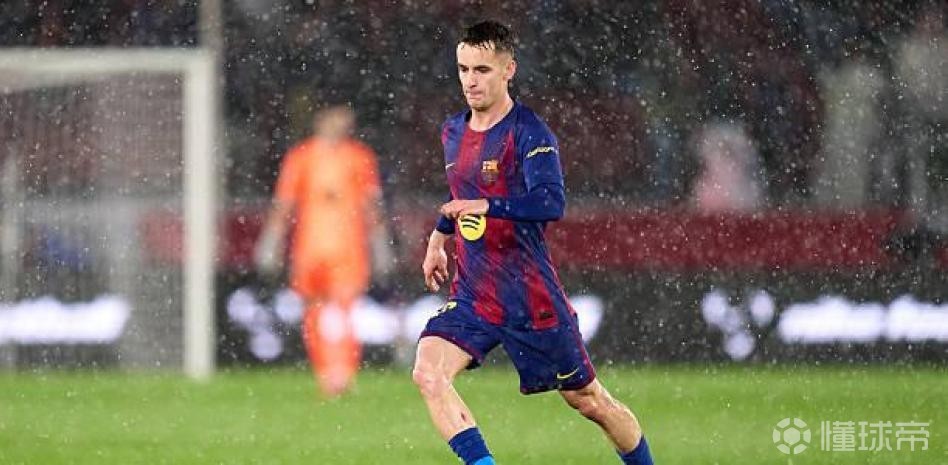 世体：沙特俱乐部有意卡萨多，但球员目前不考虑离开巴萨