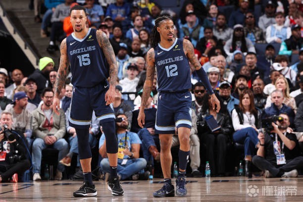 灰熊官方：莫兰特、布兰登-克拉克均因伤赛季报销