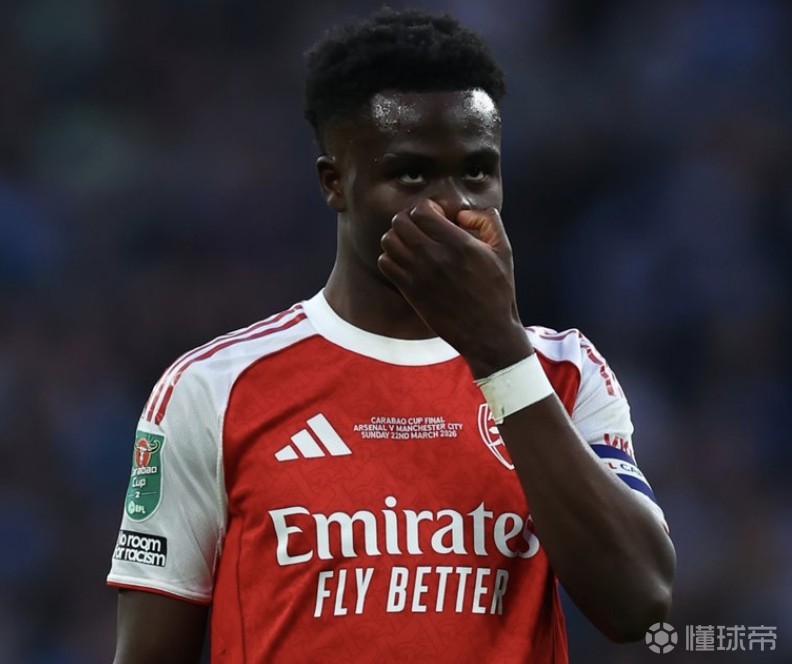 莱因克尔：萨卡承担了太多防守任务，他应在更靠前的位置拿球