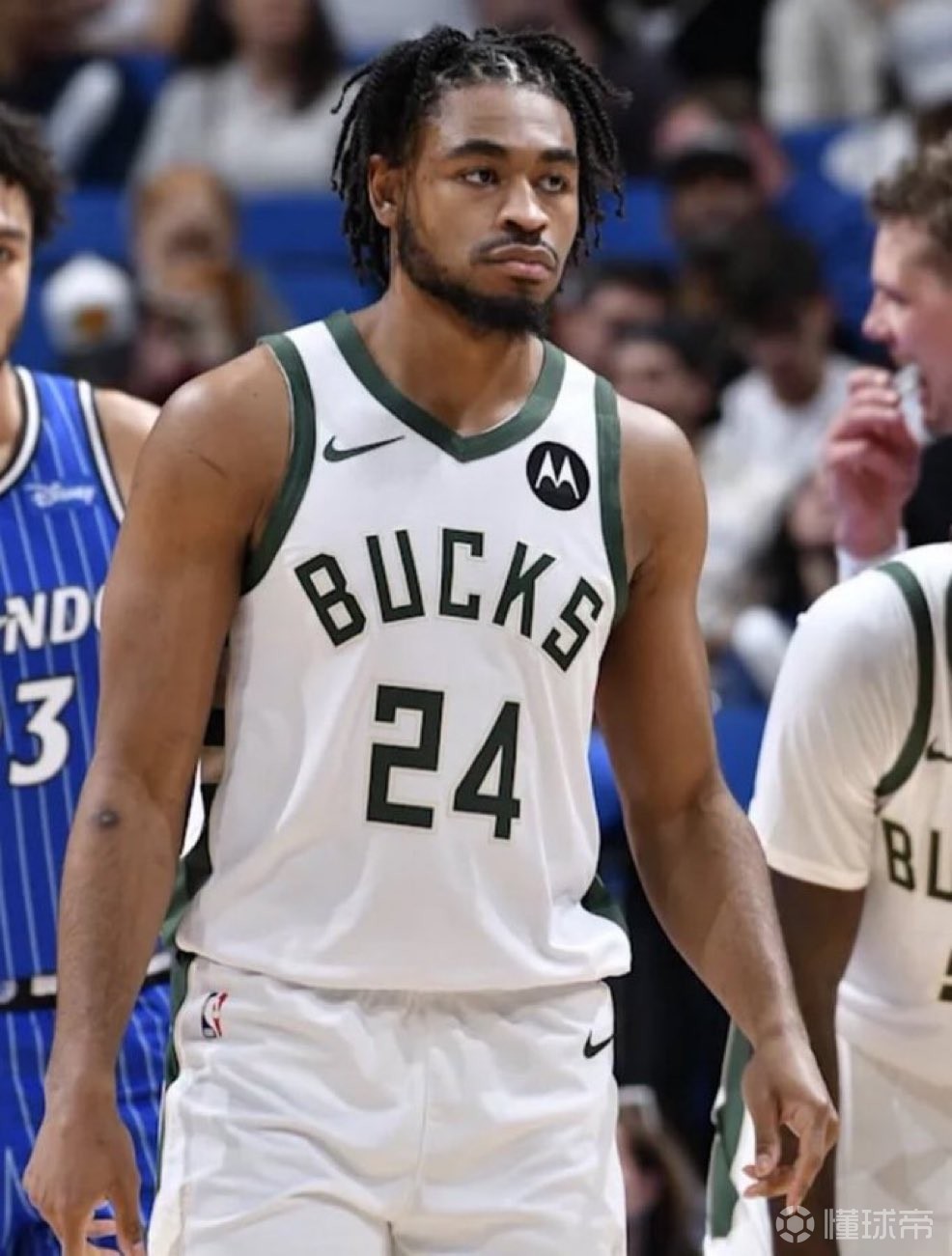 Shams：雄鹿GM曾称托马斯能争冠；老里将他和克6路威相提并论