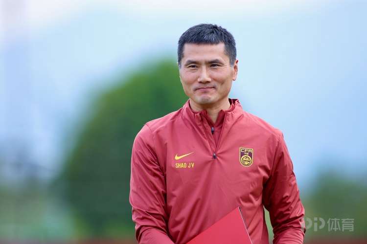 东体：国足仍处于阵容“拼图”阶段 谁入选都合情合理