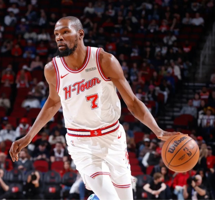 低开高走里程悲，杜兰特22中9空砍30分8助，加时绝平两罚不中