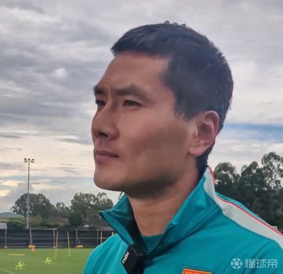 邵佳一：国家队的比赛没有友谊赛，所有比赛都要认真去对待