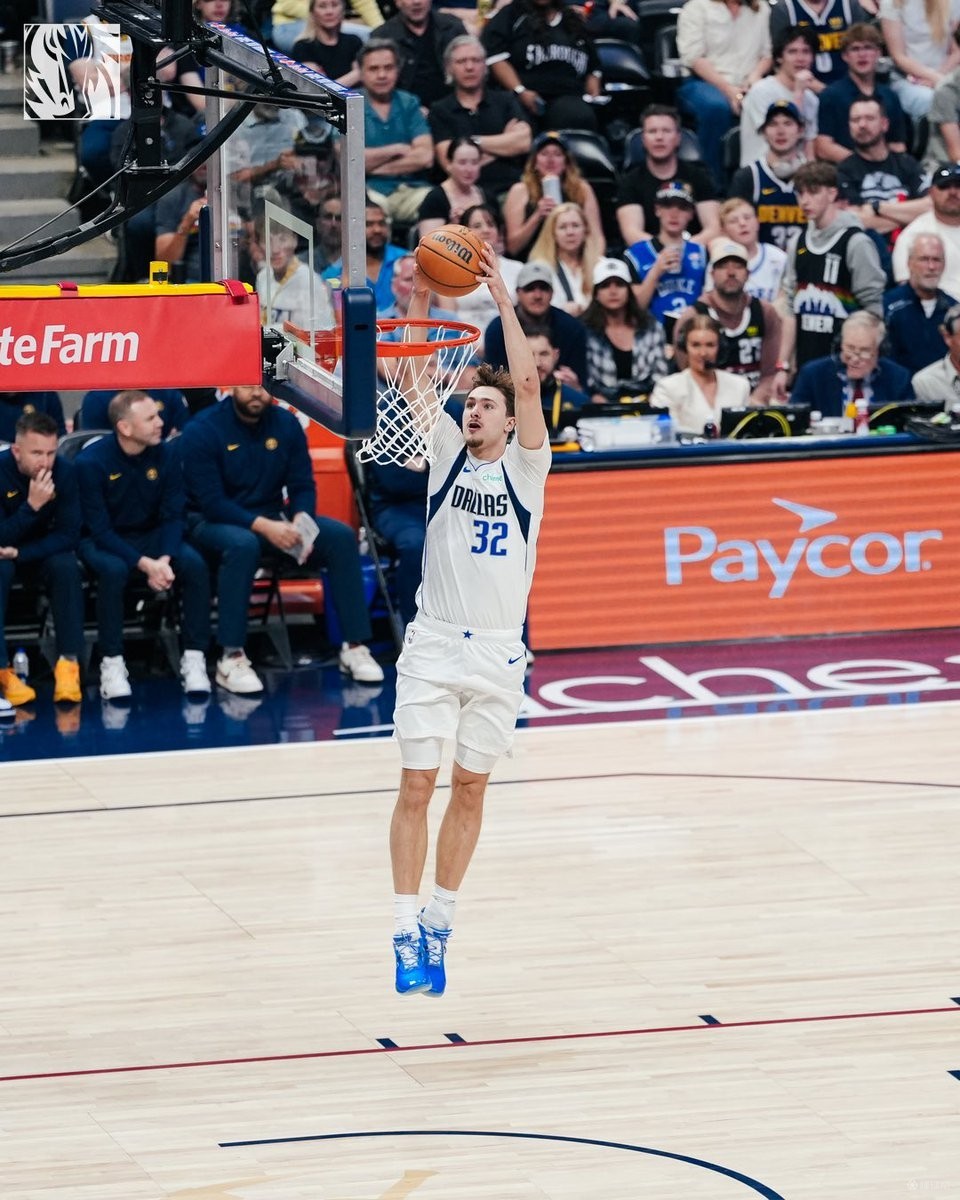 弗拉格本赛季第10次单场25+5+5，多于2025届其余新秀总和